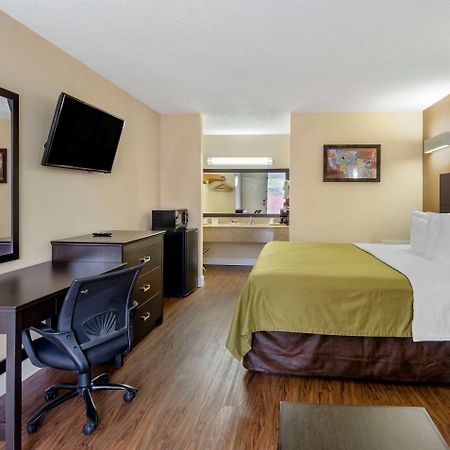 Econo Lodge Civic Center Roanoke Ngoại thất bức ảnh