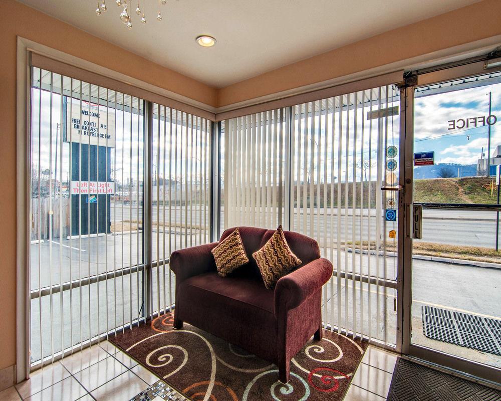 Econo Lodge Civic Center Roanoke Ngoại thất bức ảnh