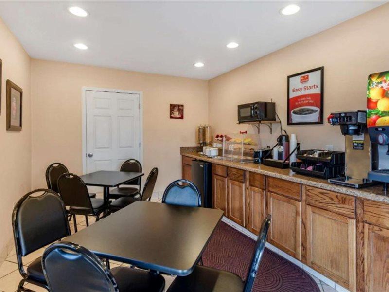 Econo Lodge Civic Center Roanoke Ngoại thất bức ảnh