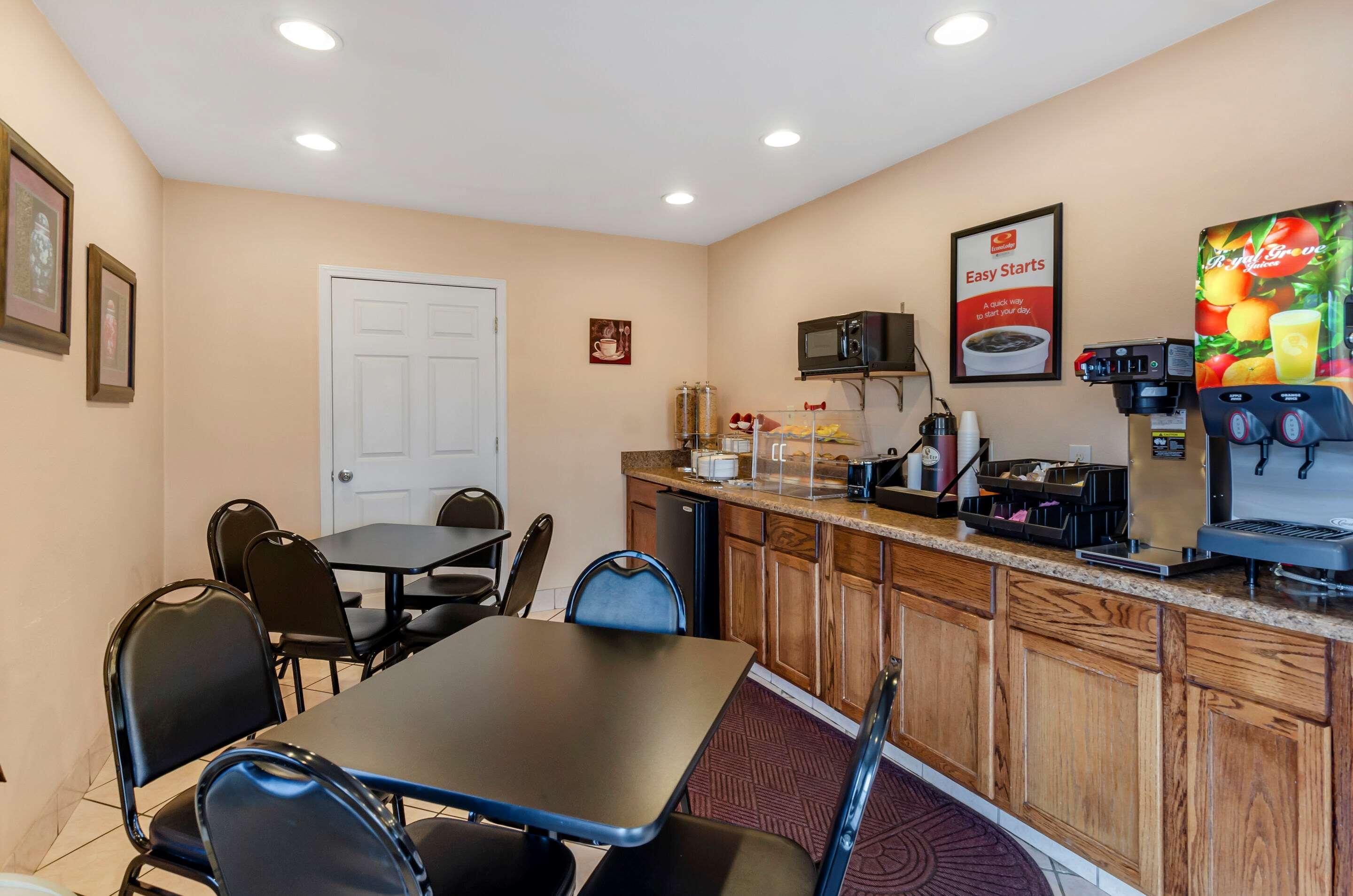 Econo Lodge Civic Center Roanoke Ngoại thất bức ảnh