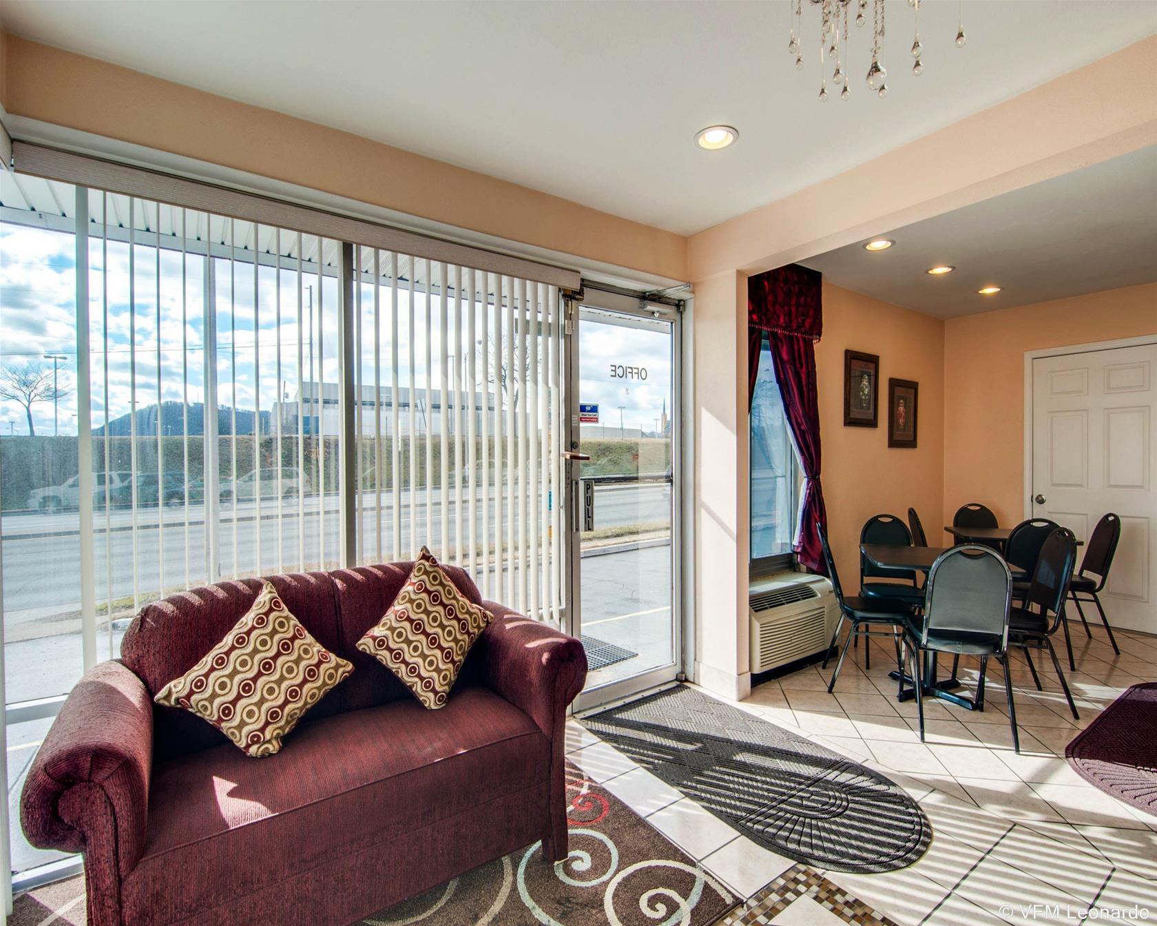 Econo Lodge Civic Center Roanoke Ngoại thất bức ảnh