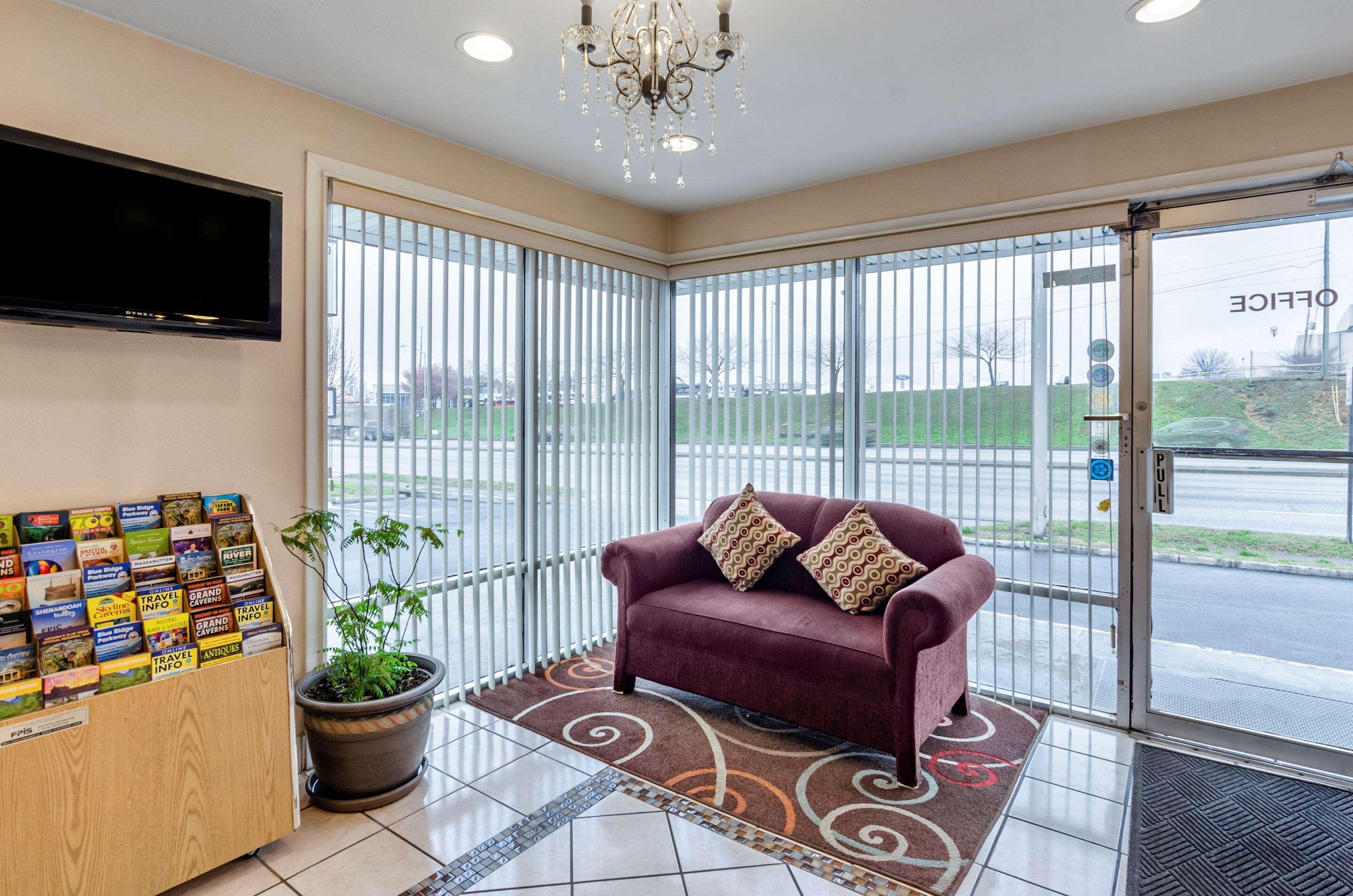 Econo Lodge Civic Center Roanoke Ngoại thất bức ảnh